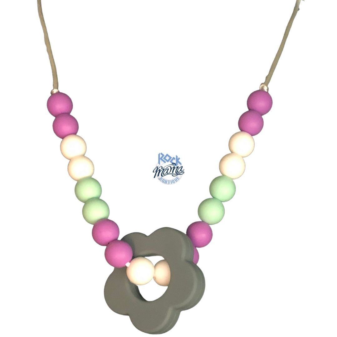 Collar de Lactancia Flor Gris Lila - RockMama